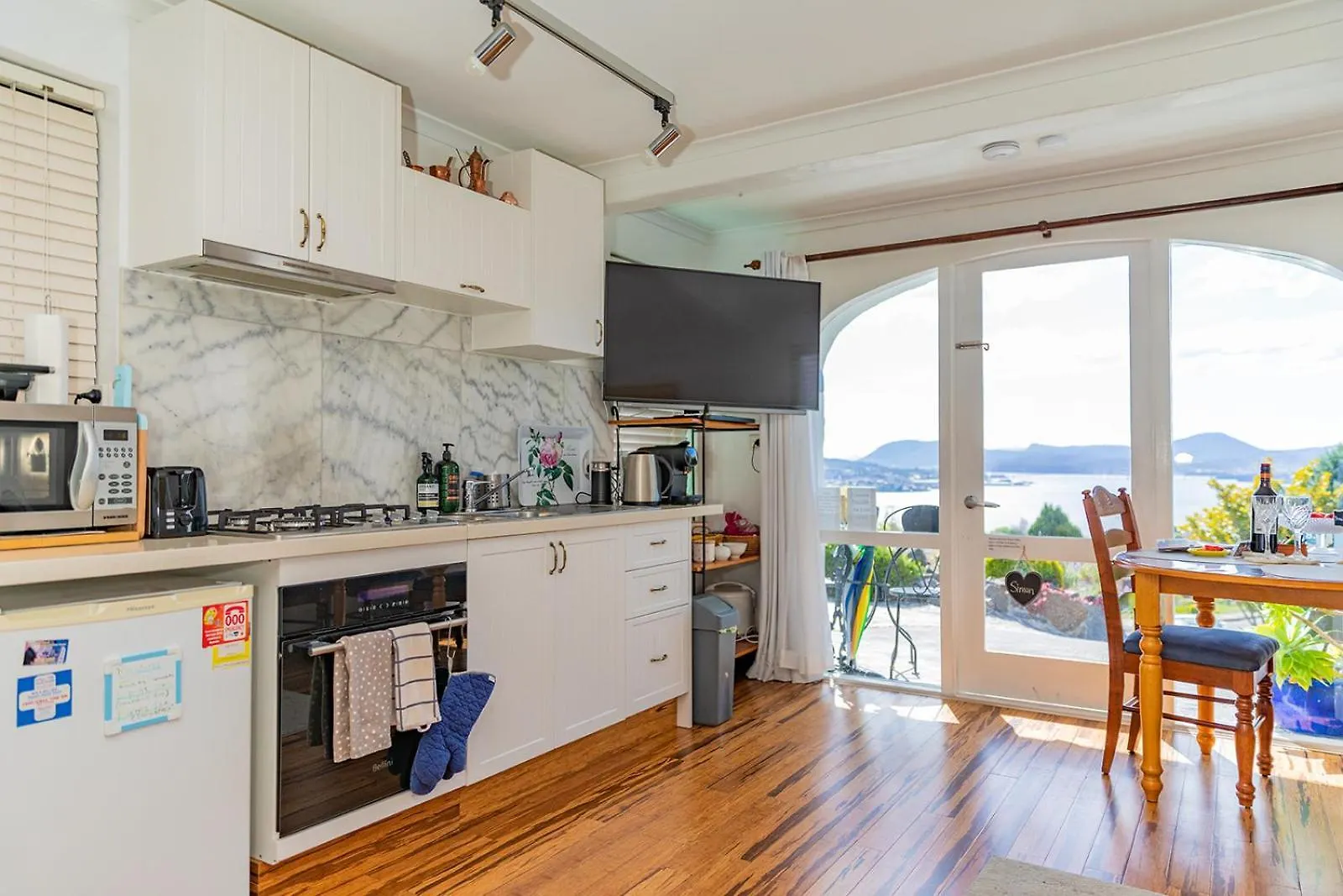 Million Dollar Views Apartment Hobart 0*,  Australia